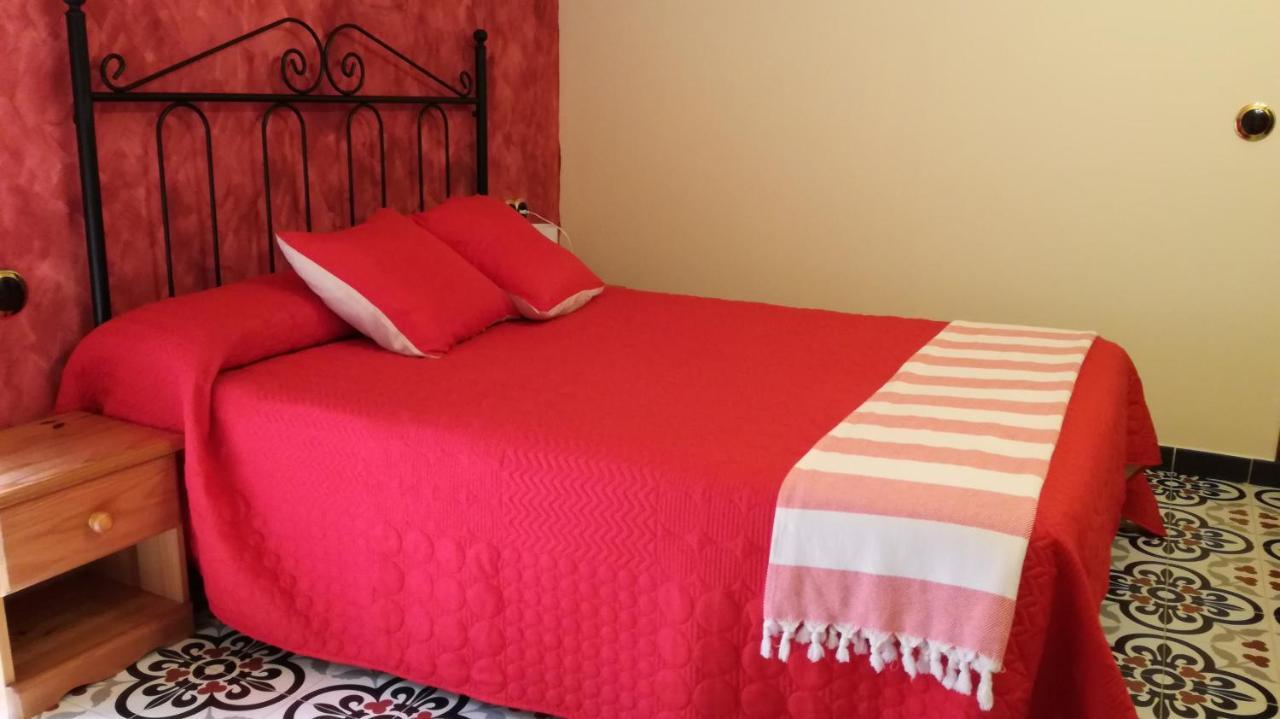 Alojamiento La Presa Del Colindon Guest House Chulilla Luaran gambar