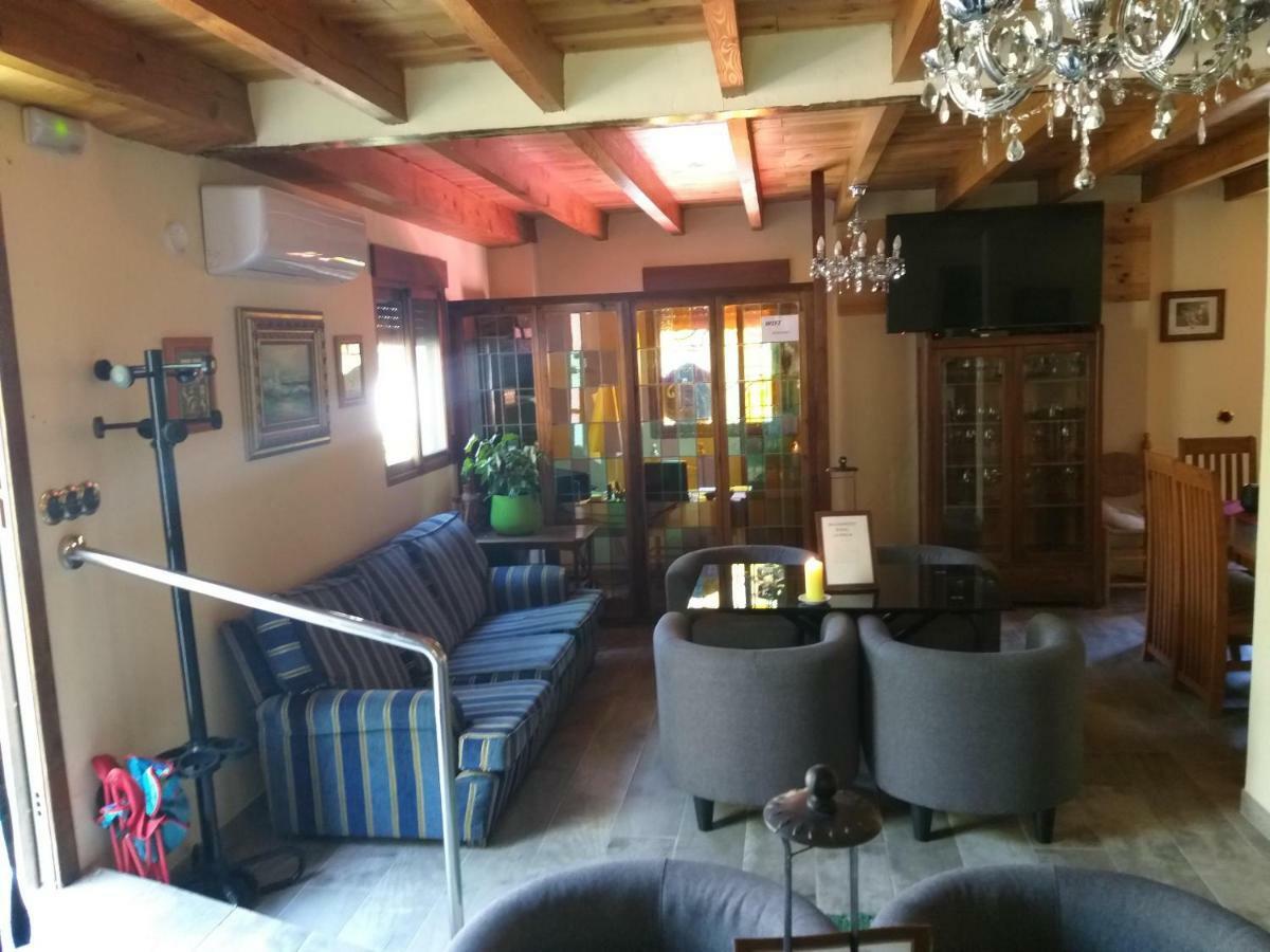 Alojamiento La Presa Del Colindon Guest House Chulilla Luaran gambar